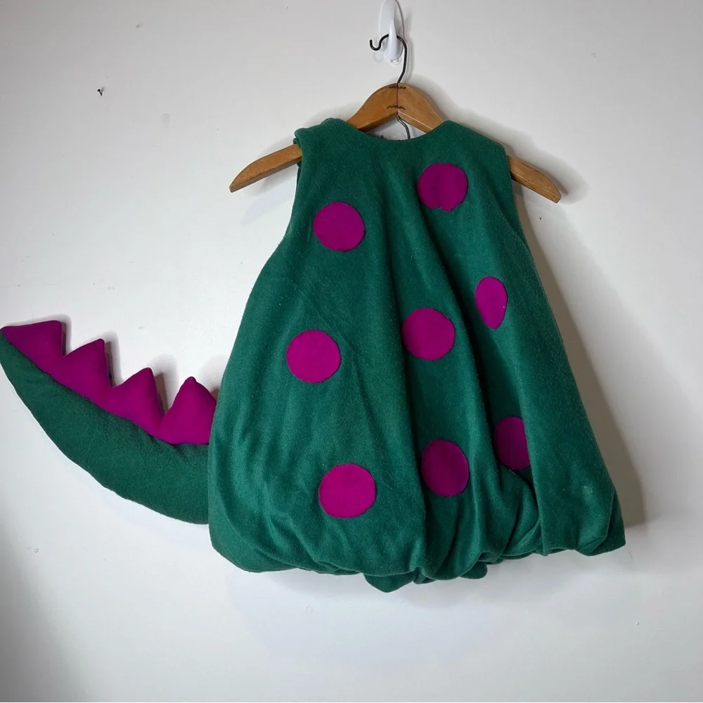 Dinosaur/dragon polka dots and tail hand crafted size small 4-6